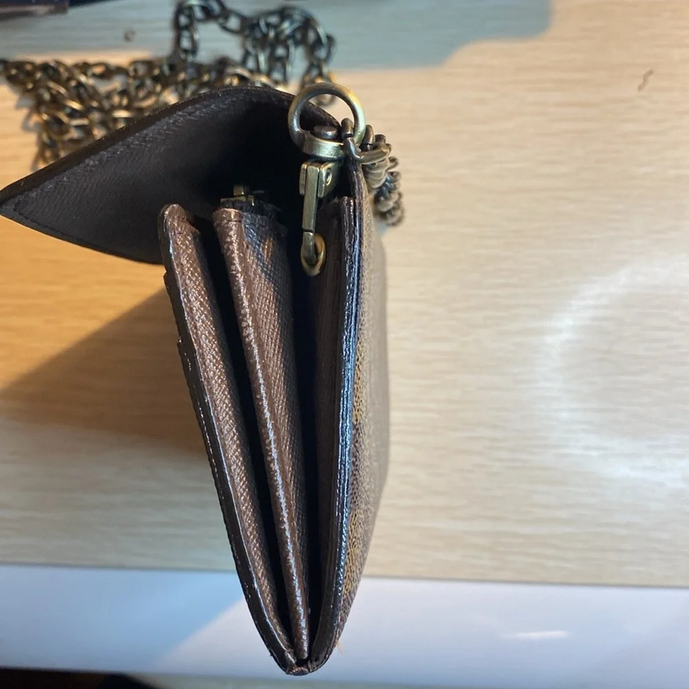 Louis Vuitton Vintage Damier Ebene Canvas Sarah Wallet EUC